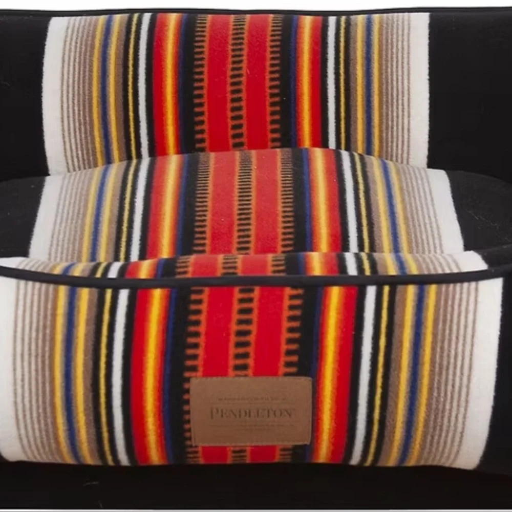 PENDLETON DOG BED - ACADIA - Size Large